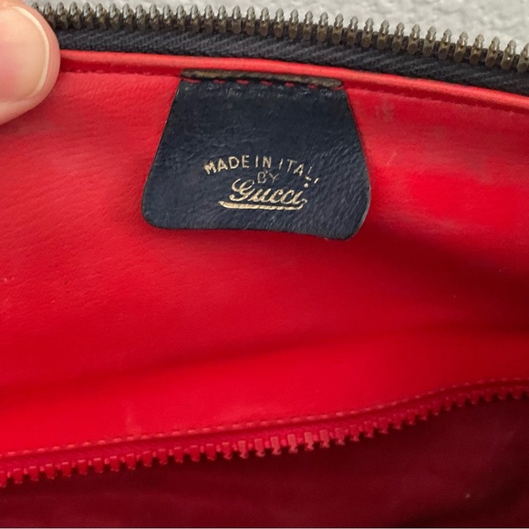 Vintage Gucci Train Case or Cosmetic Bag in Navy Leather in FVC - Picture 11 of 12